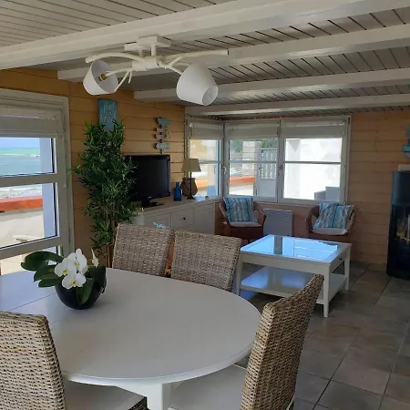 Holiday home Arcadamousse Maison En Bord De Baie Du Mont Saint Michel *