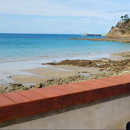 Arcadamousse Maison En Bord De Baie Du Mont Saint Michel Holiday home Granville