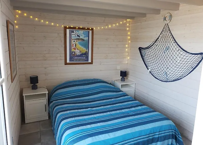 Дом отдыха Arcadamousse Maison En Bord De Baie Du Mont Saint Michel Гранвиль